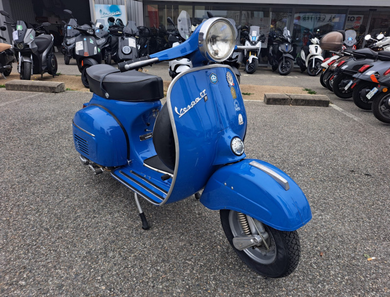 LOCATION VESPA GRANTURISMO 125