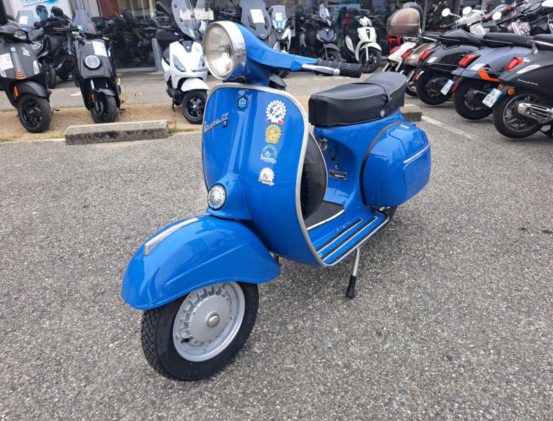 LOCATION VESPA GRANTURISMO 125
