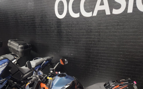 KTM 890 DUKE R