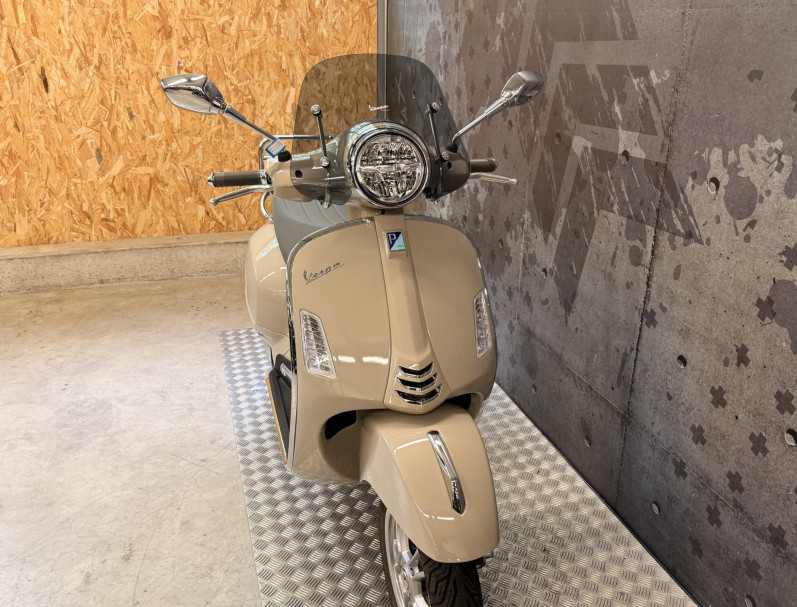 VESPA GTS 125 CLASSIC ABS E5+ 1200kms