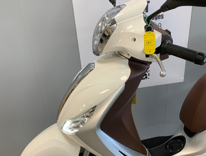 PIAGGIO MEDLEY 125