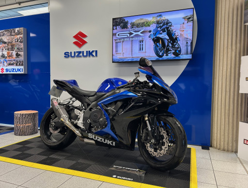 SUZUKI GSX-R 600 | 34900KMS 