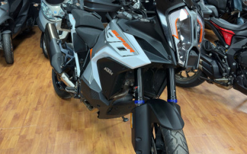 KTM 1290 SUPER ADVENTURE S