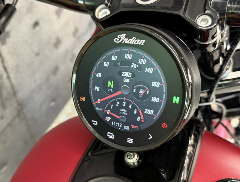 INDIAN SPORT CHIEF 1900 SUNSET RED JEKILL 2000kms