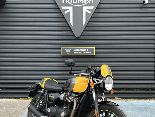 TRIUMPH STREET CUP