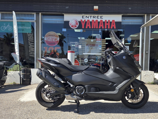 YAMAHA XP T-MAX 560 TECH MAX