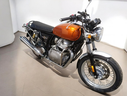 ROYAL ENFIELD INTERCEPTOR 650 ACCIDENTE RIV AVEC SA CARTE GRISE 