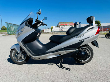 SUZUKI BURGMAN 400