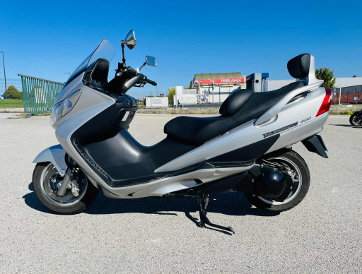 SUZUKI BURGMAN 400