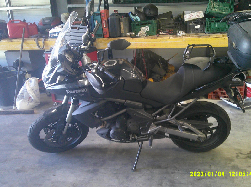 KAWASAKI VERSYS 650 PETIT CHOC CARTE GRISE/RIV N°22204