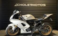 YAMAHA YZF-R7 A2