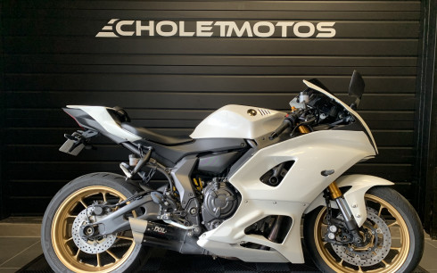 YAMAHA YZF-R7 A2