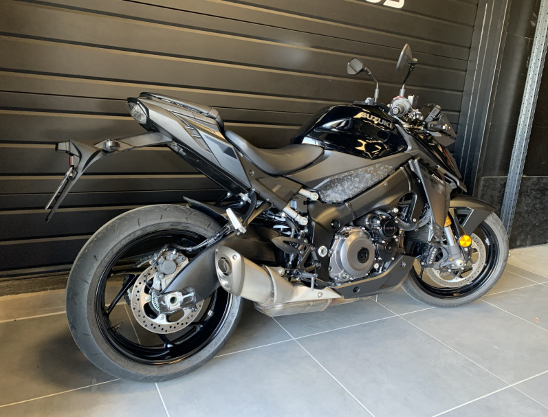 SUZUKI GSX-S 1000