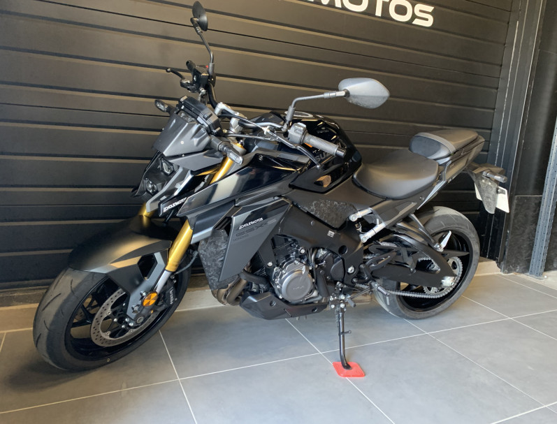 SUZUKI GSX-S 1000