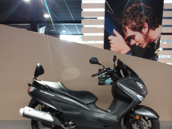 SUZUKI BURGMAN 125