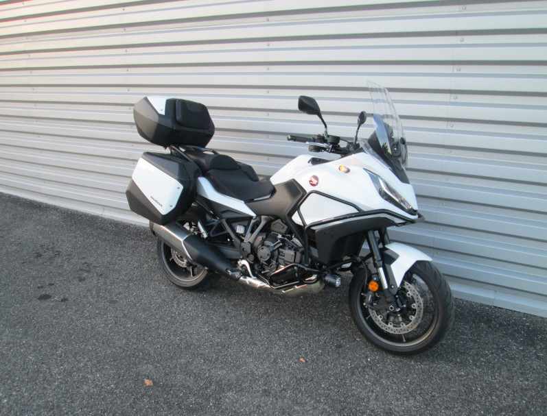 HONDA NT 1100 DCT
