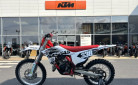 MC 125