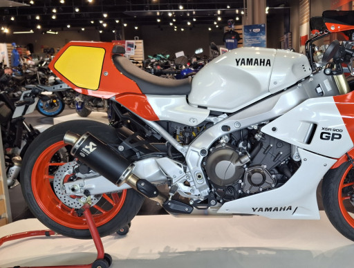 YAMAHA XSR 900 GP