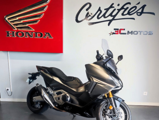 Honda Forza 750 (169 € / MOIS)