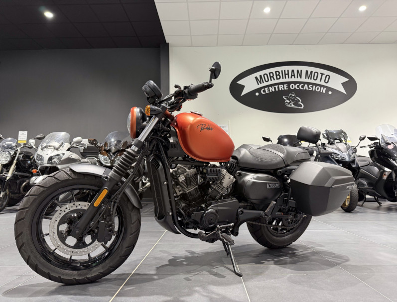 HYOSUNG GV AQUILA 125 / 125 BOBBER / Garantie 