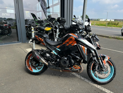 SUZUKI GSX-S 1000