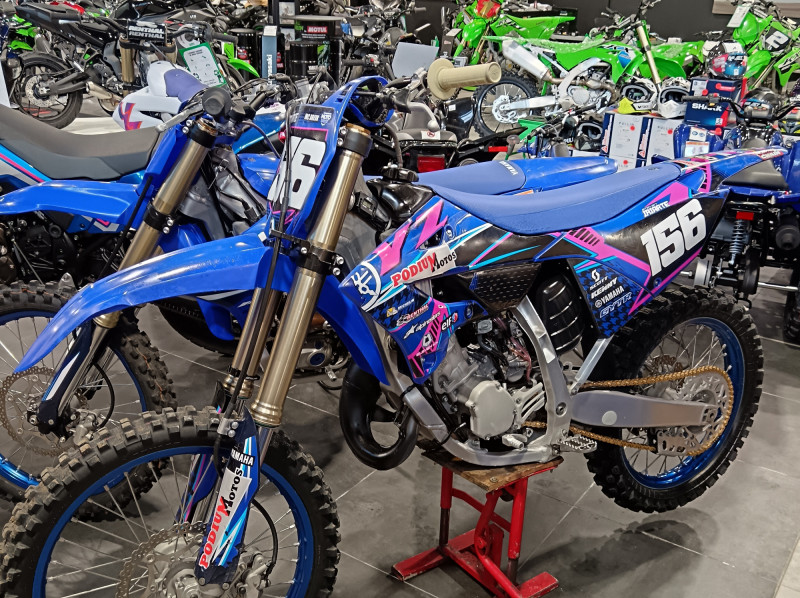YAMAHA YZ 125