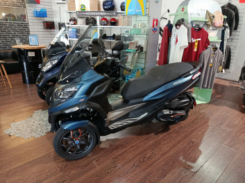 PIAGGIO MP3 530 HPE EXCLUSIVE