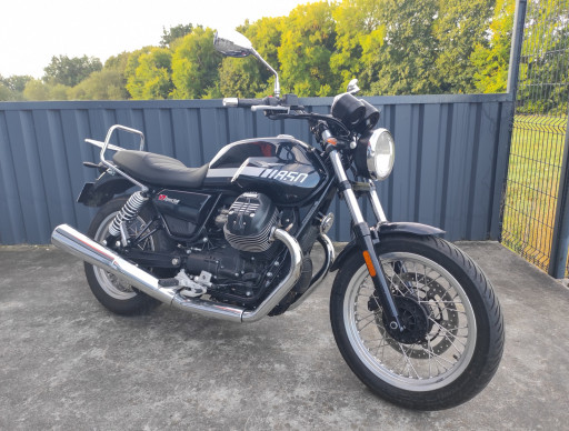 MOTO GUZZI V7 SPECIAL 850