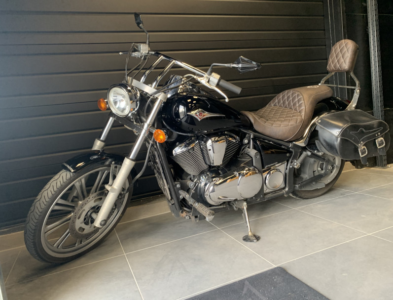 KAWASAKI VN 900 CUSTOM