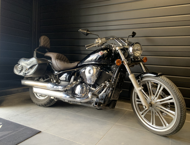 KAWASAKI VN 900 CUSTOM