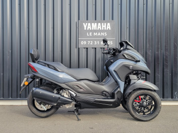YAMAHA TRICITY 300