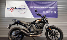 DUCATI 400 Scrambler Sixty 2 #hastag
