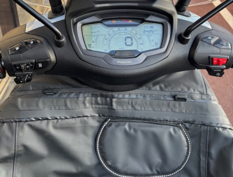 PIAGGIO BEVERLY S 400