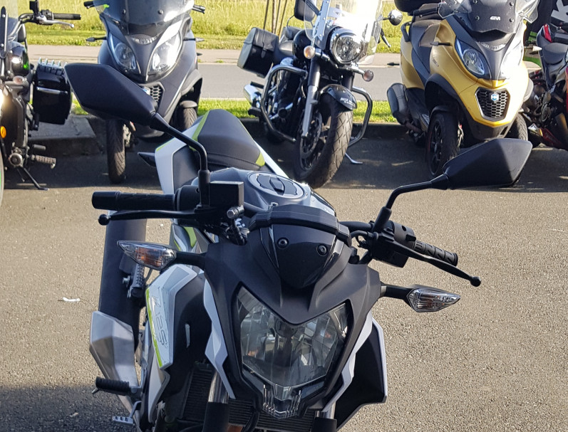 KAWASAKI Z-125 GARANTIE 12 MOIS