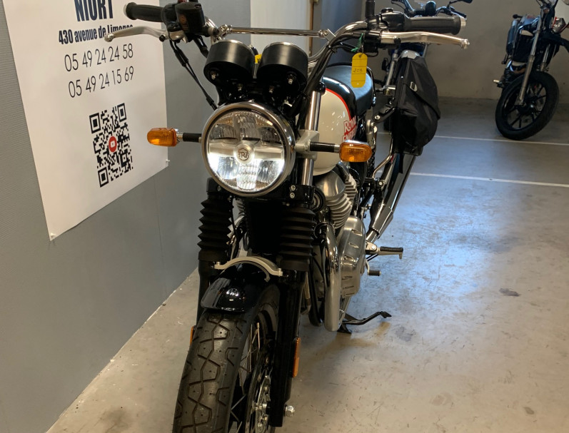 ROYAL ENFIELD INTERCEPTOR