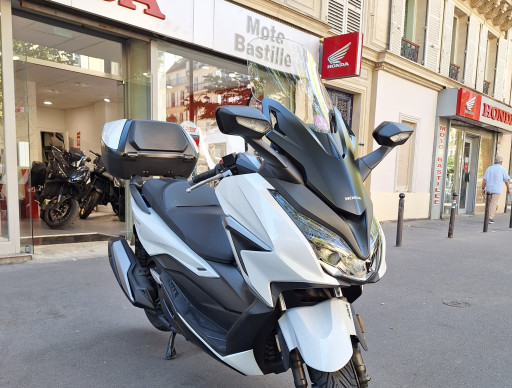 HONDA NSS FORZA 350 SMART TOP-BOX