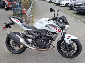 KAWASAKI Z400