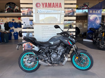 MT-07 BAGSTER FAIBLE KILOMETRAGE 90€/MOIS* GARANTIE 12 MOIS