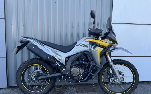 VOGE 300 RALLY FAIBLE KILOMETRAGE 