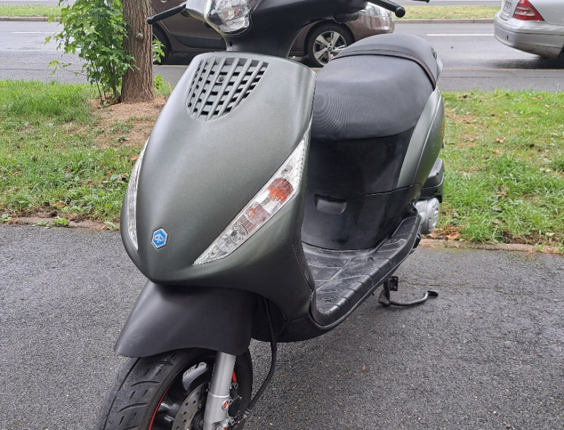 PIAGGIO ZIP 50 4T À PETIT PRIX / Financement possible 