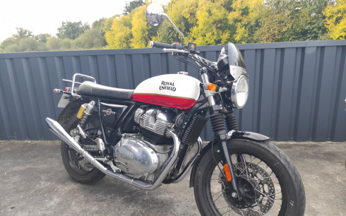 ROYAL ENFIELD INTERCEPTOR