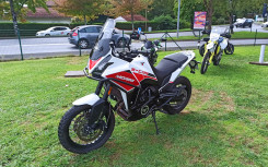 MOTO MORINI X-cape 650
