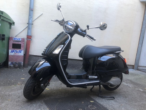 VESPA GTS 300 SUPER