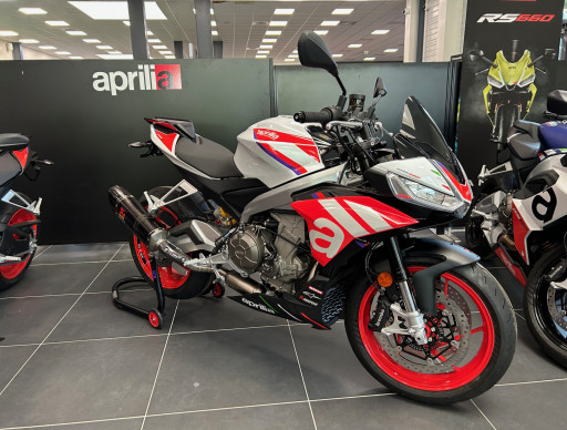 APRILIA TUONO 660 FACTORY Neuve / 0km