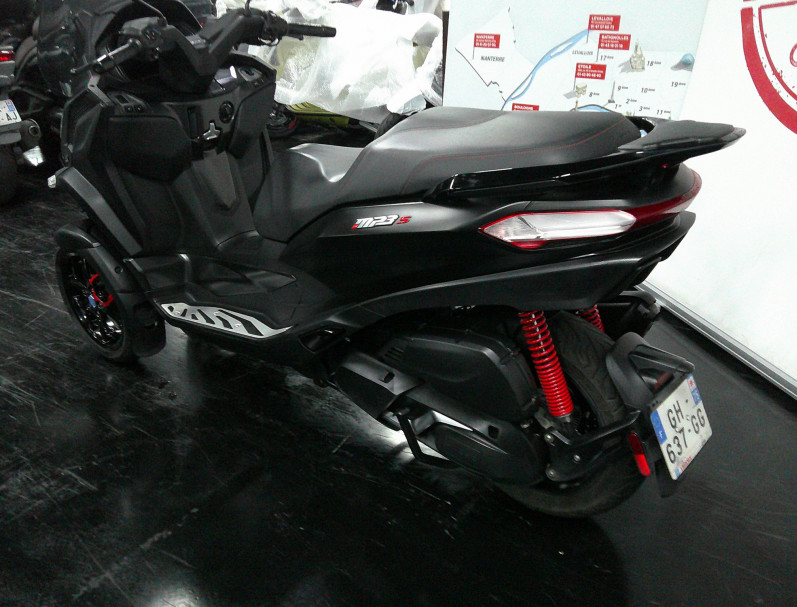 PIAGGIO MP3 400 HPE 2022 16100KM