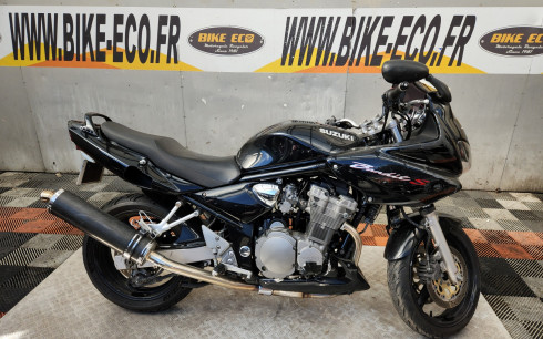 SUZUKI GSF 600 BANDIT ACCIDENTEE UNIQUEMENT POUR EXPORT (REF 63139)