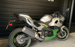 KAWASAKI Ninja 7 Hybrid