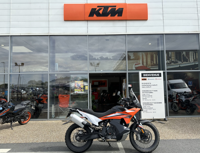 KTM 890 ADVENTURE