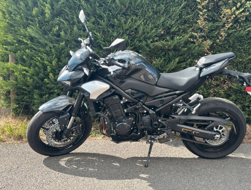 KAWASAKI Z 900