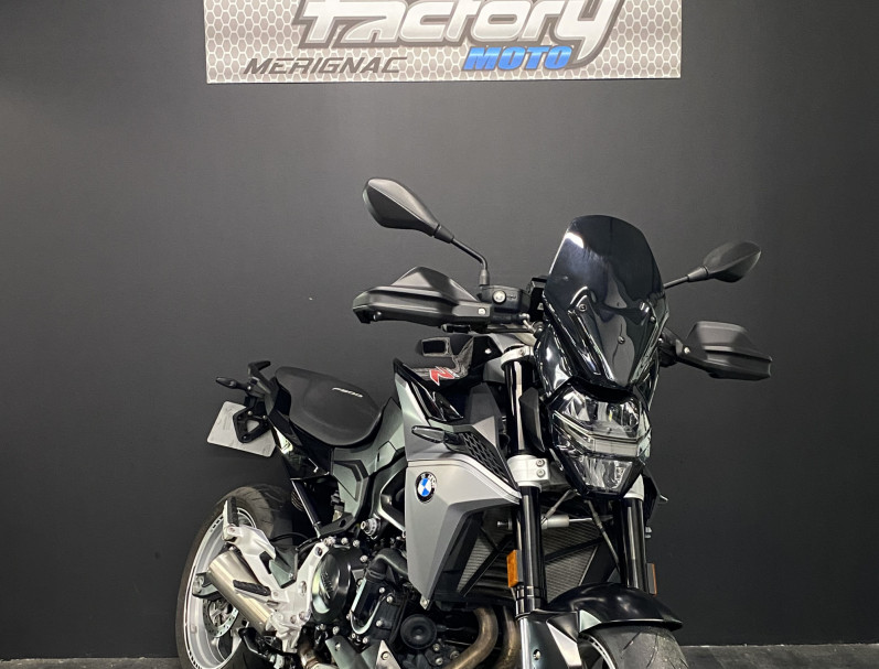 BMW F 900 R 
